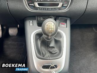 Renault Grand-scenic 1.4 TCe Bose Navigatie Stoelverw. Cruise picture 28