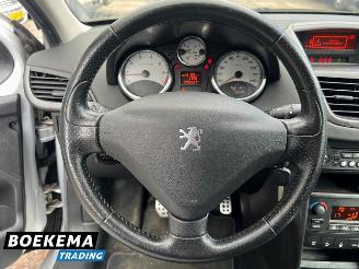Peugeot 207 1.6-16V T 150PK Féline Leder Glazen dak Climate Cruise PDC Trekh. picture 16