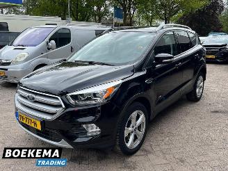 Ford Kuga 1.5 EcoBoost Titanium 4WD Automaat Navigatie Stoel + Stuurverwarming picture 4