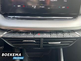 Skoda Octavia Combi 1.0 e-TSI Business Edition Navigatie Cruise Lane-Ass picture 28