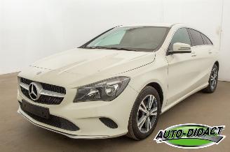 Avarii autoturisme Mercedes Cla-klasse 180 Shooting Brake Leer 2017/3