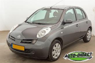 skadebil bedrijf Nissan Micra 1.2 Vision Airco 2005/3