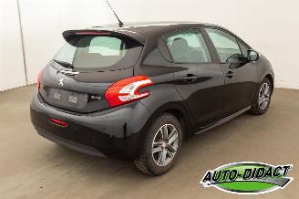 Peugeot 208 1.2 Airco picture 4