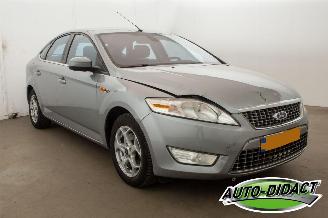 Ford Mondeo 2.0-16V Limited Clima Navi picture 2
