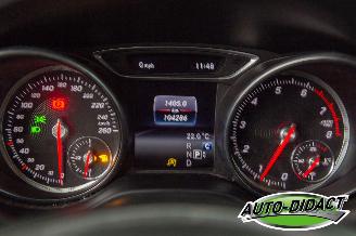 Mercedes Cla-klasse 180 90kW Automaat Navi Camera Airco Shooting Brake picture 6