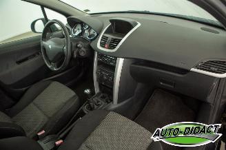 Peugeot 207 SW 1.6 VTi Airco Pano Navi Première picture 20