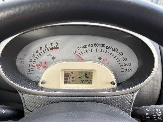 Daihatsu Sirion 1.0 12V Premium picture 11