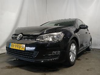 uszkodzony samochody osobowe Volkswagen Golf Golf VII (AUA) Hatchback 1.0 TSI 12V BlueMotion (CHZD) [85kW]  (05-201=
5/08-2020) 2017/1