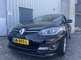 škoda osobní automobily Renault Mégane Megane III Grandtour (KZ) Combi 5-drs 1.2 16V TCE 115 (H5F-400(H5F-A4)=
) [85kW]  (03-2012/02-2016) 2015/7