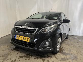 Schadeauto Peugeot 108 108 Hatchback 1.0 12V (1KRFE(CFB)) [51kW]  (05-2014/...) 2015/10