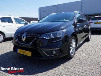 Damaged car Renault Mégane 1.2 Tce Limited Navi 131pk 2018/5