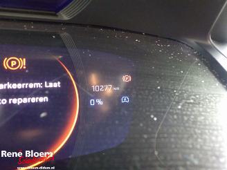 Peugeot 208 1.2 Hybrid 145 e-DCS6 GT Aut picture 15