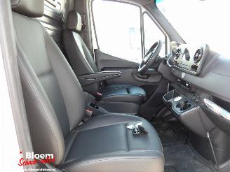 Mercedes Sprinter 317 1.9 CDI L4H3 170pk Aut picture 10