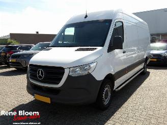 Vrakbiler auto Mercedes Sprinter 317 1.9 CDI L4H3 170pk Aut 2022/12
