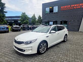 skadebil auto Kia Optima AUTOM / PANO / LEER 2017/3