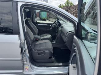 Volkswagen Touran 1.4 TSI 103Kw Clima - Navi picture 19