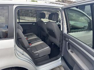 Volkswagen Touran 1.4 TSI 103Kw Clima - Navi picture 22