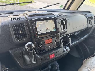 Knaus  Live I 650 MEG 130Kw Levelsysteem - Dakairco - Luchtvering picture 39