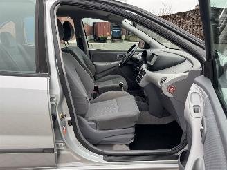 Nissan Almera-tino 1.8 AIRCO - NAVI picture 20