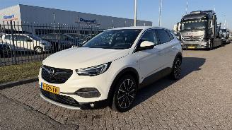 Unfallwagen Opel Grandland X 1.6 Plug-In Hybrid 2021/4