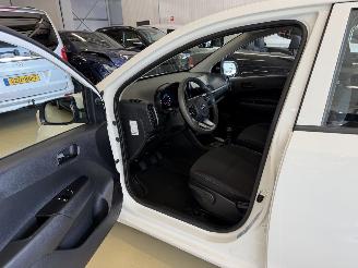 Kia Picanto 1.0 49kw  Airco picture 13