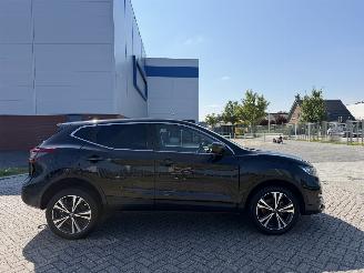 krockskadad bil auto Nissan Qashqai 1.3 DIG-T 117Kw AUTOMAAT 2020/3