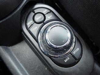 Mini Cooper Essential picture 18