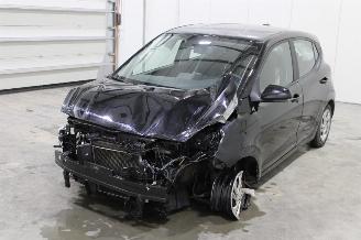 skadebil auto Hyundai I-10 i10 2024/3