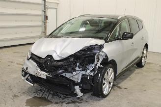 Unfallwagen Renault Scenic  2020/11