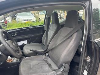 Volkswagen Up! Up! (121), Hatchback, 2011 1.0 12V 60 picture 10