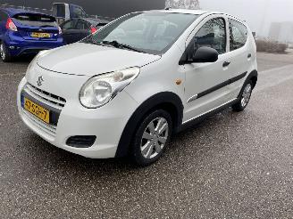 skadebil auto Suzuki Alto 1.0 5drs 2011/1